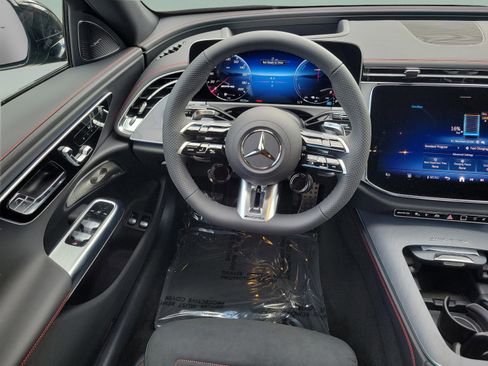 New 2026 Mercedes-Benz E 53 AMG e 4MATIC Sedan image 11
