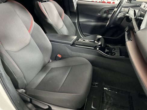 Used 2023 Toyota Prius Prime SE image 25