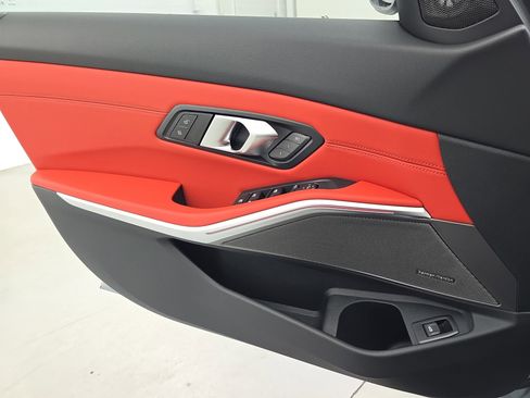 Used 2024 BMW M3 Competition w/ Executive Package image 27