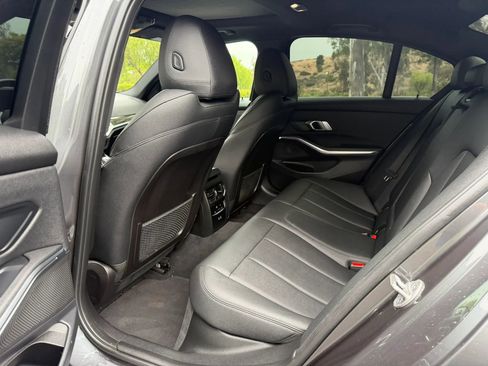 Used 2021 BMW 330i Sedan w/ Driving Assistance Package RWD image 14