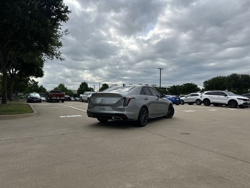 Used 2025 Cadillac CT4 Sport RWD image 2