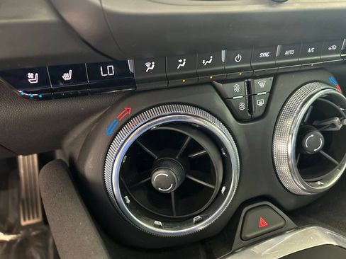 Used 2021 Chevrolet Camaro ZL1 RWD image 51
