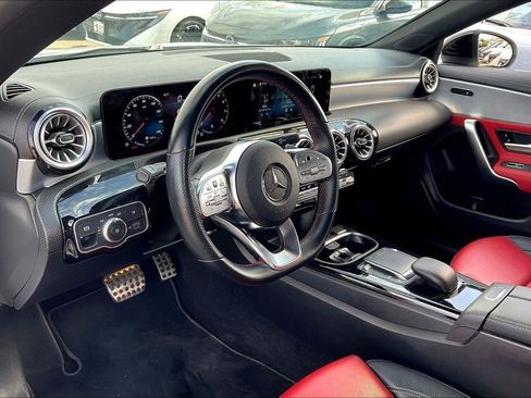 Used 2022 Mercedes-Benz CLA 250 image 13