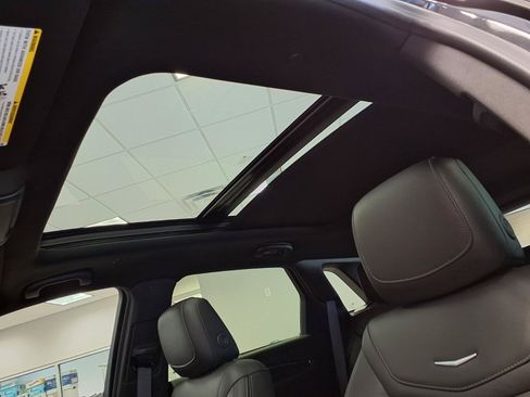 Certified 2024 Cadillac XT5 Premium Luxury FWD image 23