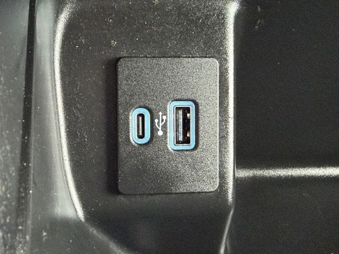 Used 2024 Ford F150 STX image 21