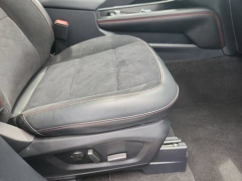 Certified 2025 Ford Explorer ST AWD/4WD image 35
