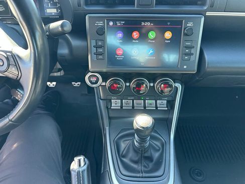 Used 2024 Toyota GR86 Premium RWD image 11