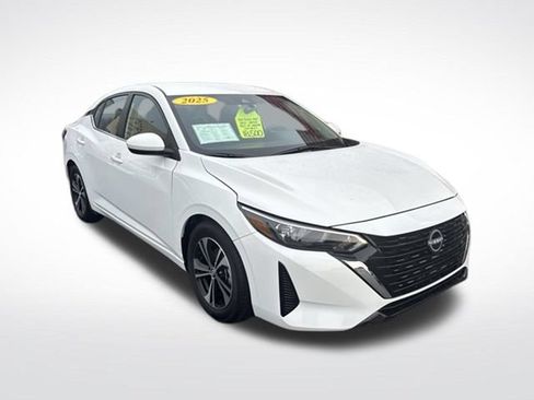 Used 2025 Nissan Sentra SV FWD image 1
