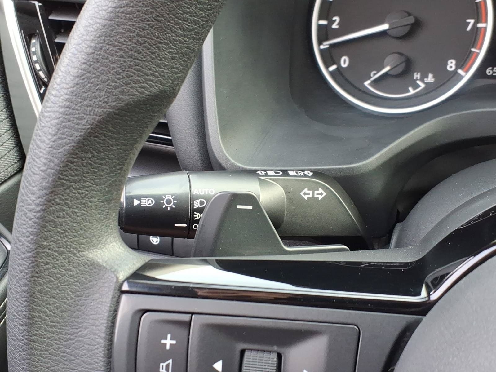 Used 2021 Nissan Rogue SV AWD/4WD image 29