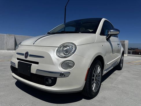 Used 2013 FIAT 500 Lounge w/ Luxury Leather Pkg FWD image 3