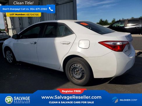 Used 2014 Toyota Corolla LE image 3