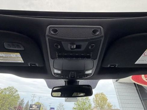 Used 2019 Ford F250 Platinum w/ Platinum Ultimate Package AWD/4WD image 18