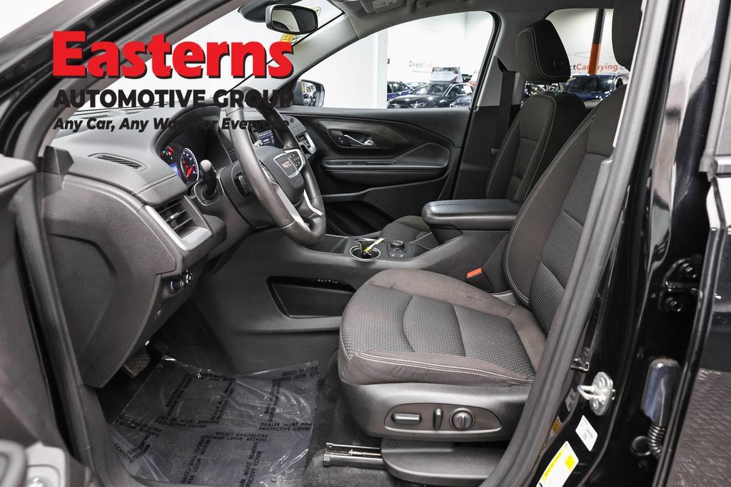 Used 2023 GMC Terrain SLE w/ Driver Convenience Package AWD/4WD image 16