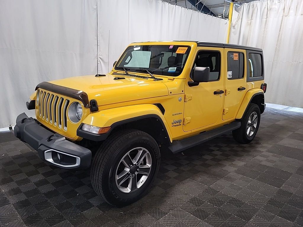 Used 2021 Jeep Wrangler Unlimited Sahara w/ Dual Top Group AWD/4WD image 2
