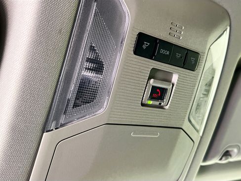 Used 2024 Toyota RAV4 LE image 22