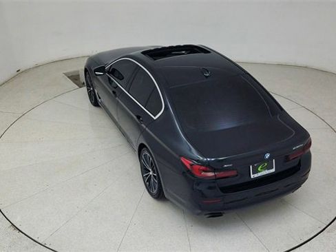 Used 2023 BMW 530e xDrive w/ Premium Package image 83