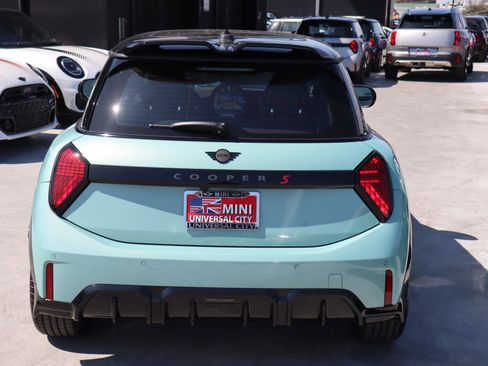 New 2026 MINI Cooper S image 5