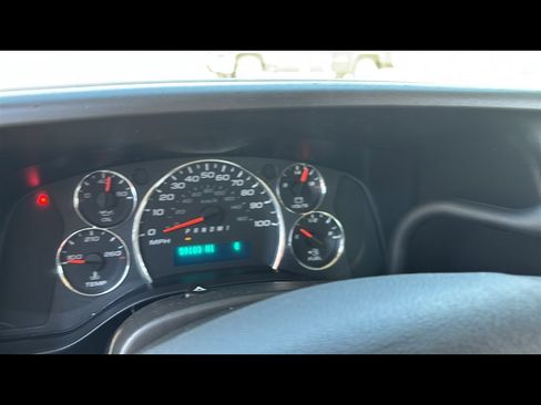 Used 2022 Chevrolet Express 2500 Extended image 13