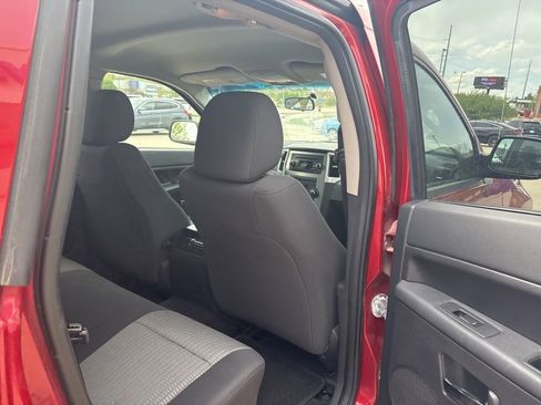 Used 2010 Jeep Grand Cherokee Laredo image 20