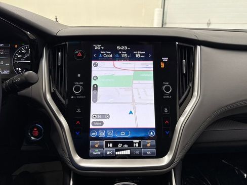 Used 2021 Subaru Outback Premium image 19