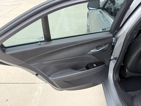 Used 2025 Cadillac CT4 Premium Luxury image 30