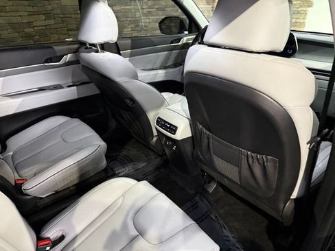 Used 2025 Hyundai Palisade SEL AWD/4WD image 32