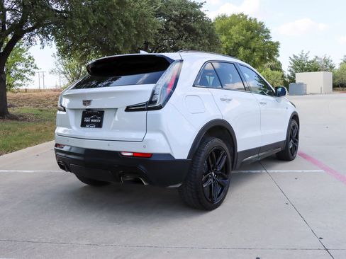 Used 2023 Cadillac XT4 Sport FWD image 7
