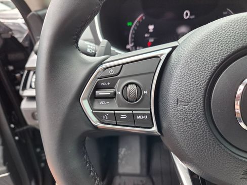 Used 2025 Acura MDX FWD image 30