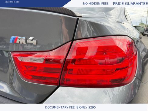 Used 2015 BMW M4 Coupe w/ Executive Package RWD image 13