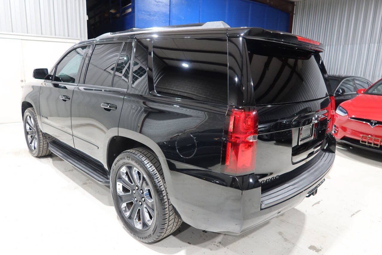 Used 2018 Chevrolet Tahoe Premier RWD image 3