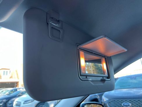 Used 2024 Ford Escape Platinum AWD/4WD image 35