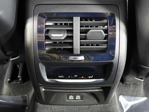 Used 2023 BMW X3 sDrive30i w/ Convenience Package RWD image 24
