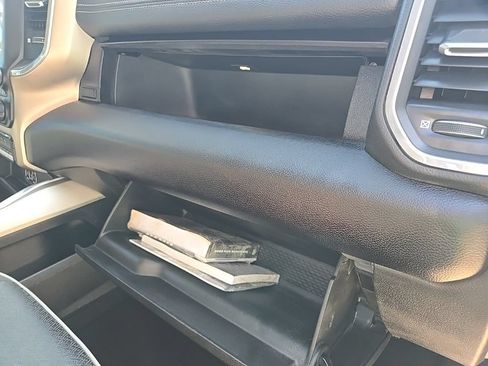 Used 2022 RAM 2500 Laramie AWD/4WD image 90