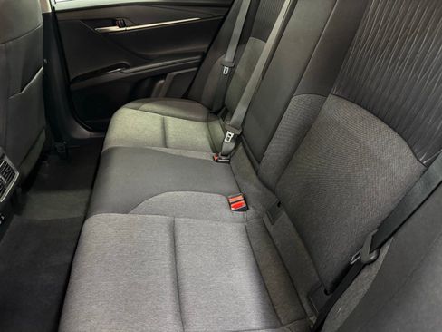 Used 2025 Toyota Camry LE image 42