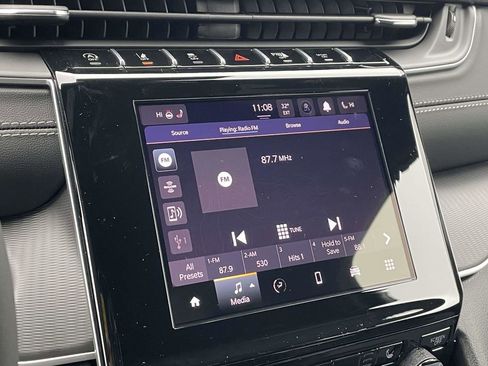 New 2025 Jeep Grand Cherokee Laredo w/ Luxury Tech Group I image 41