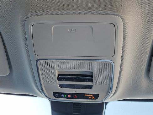 New 2026 Buick Enclave Avenir w/ Super Cruise Package image 38