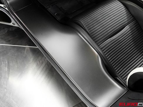 Used 2019 Ford GT RWD image 56