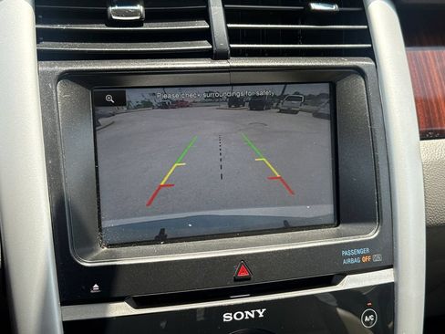 Used 2014 Ford Edge Limited w/ Driver Entry Package FWD image 26