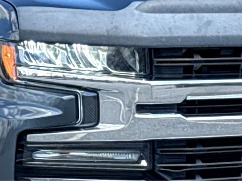 Used 2019 Chevrolet Silverado 1500 LT w/ All-Star Edition image 12