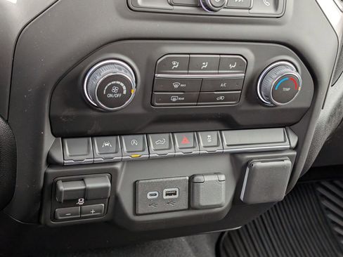 New 2026 Chevrolet Silverado 1500 Custom image 22