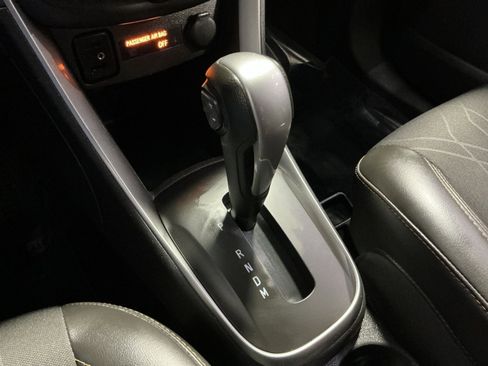 Used 2019 Chevrolet Trax LT w/ Driver Confidence Package AWD/4WD image 23