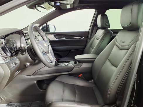 Certified 2021 Cadillac XT5 Premium Luxury image 17