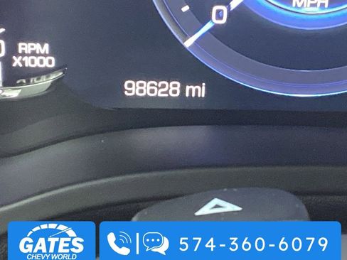 Used 2019 Cadillac Escalade ESV Platinum image 5