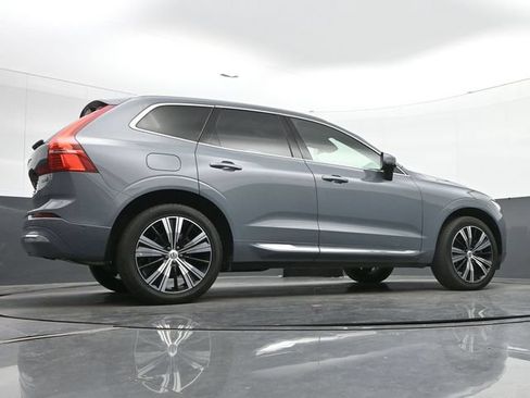 Used 2023 Volvo XC60 B5 Plus w/ Protection Package Premier AWD/4WD image 12