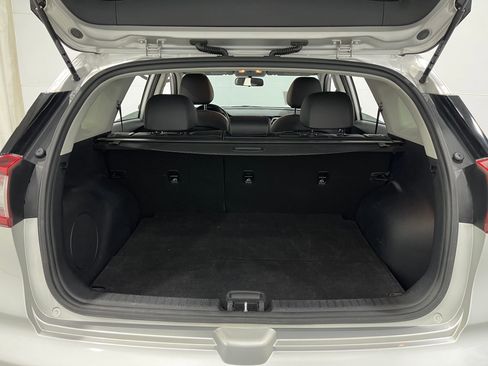 Used 2017 Kia Niro Touring image 26