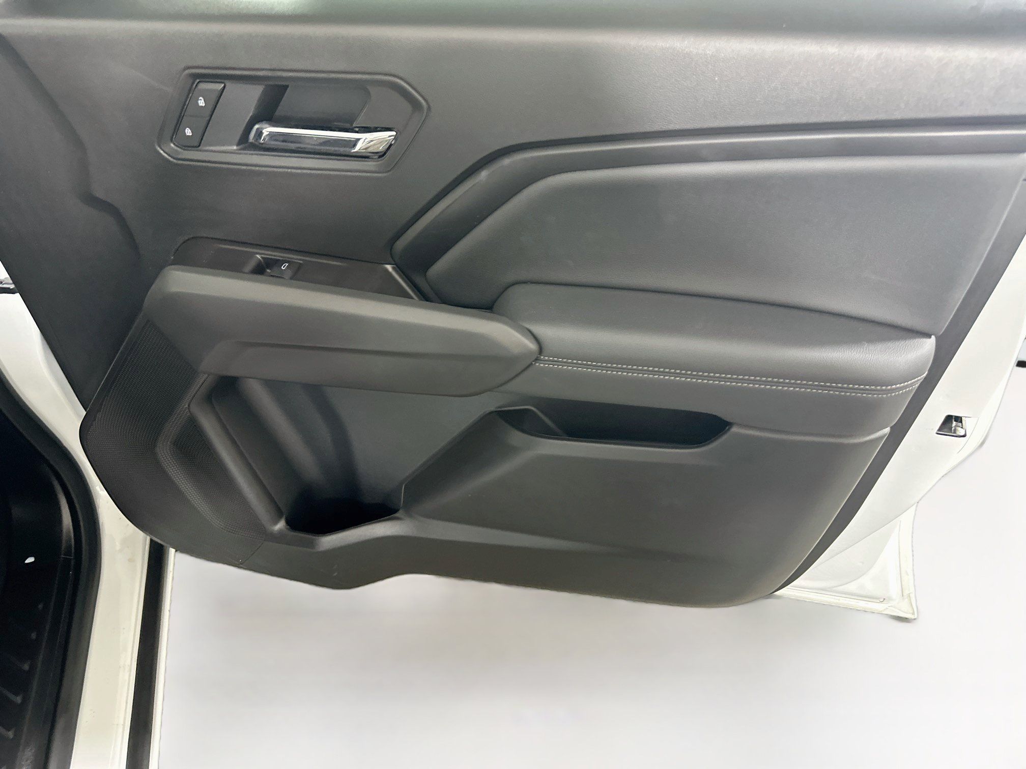 Used 2025 GMC Canyon Elevation w/ Convenience Package RWD image 30