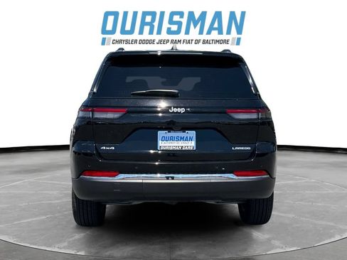 Used 2024 Jeep Grand Cherokee Laredo X w/ Luxury Tech Group I AWD/4WD image 5