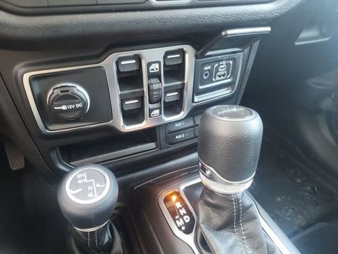 New 2026 Jeep Gladiator Sport AWD/4WD image 6