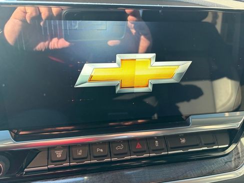 Used 2025 Chevrolet Silverado 3500 LTZ w/ LTZ Plus Package image 43