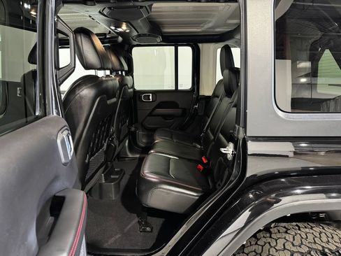 Used 2021 Jeep Wrangler Unlimited Rubicon w/ Uconnect 4C Nav & Sound Group AWD/4WD image 20